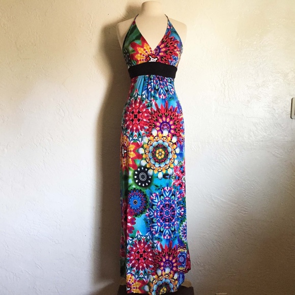 lipstick boutique dress
